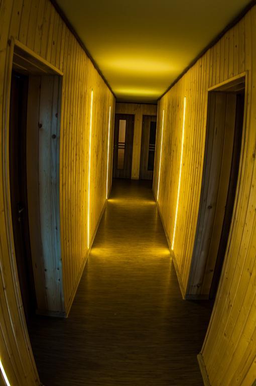 Cabana Deac - Luxury Chalet Vatra Dornei Kamer foto